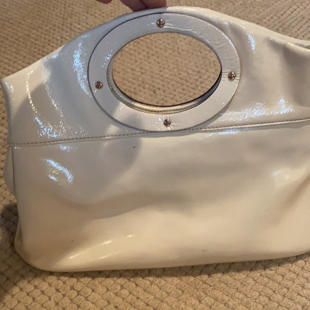 Handbag - Picture 2 of 5